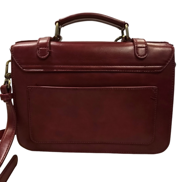 Ecosusi Vegan Leather handbag with shoulder strap and detachable bow detail Red - Picture 4 of 7